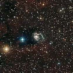 Mlhovina v blízkosti hvězdy HD 87643