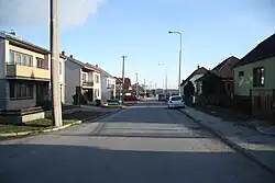 Ulice Partyzánská v Nových Petrovicích