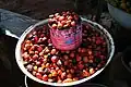 Plody palmy olejné na trhu, Burkina Faso