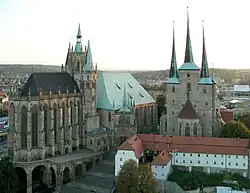 Dóm a kostel sv. Severa