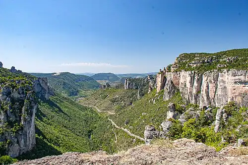 pohled Gorges de la Jonte z Ermitage Saint-Michel ou Montorsier