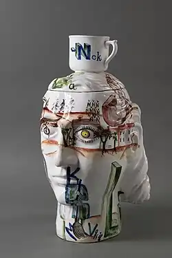 Dona Anna jako rebus(dóza), 1978, majolika,51 cm