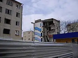 Zhroucený dům v Někrasovově ulici