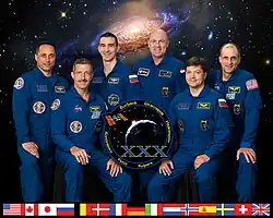 Zleva Anton Škaplerov, Dan Burbank, Anatolij Ivanišin, André Kuipers, Oleg Kononěnko a Don Pettit