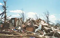 Ukázka škod tornáda kategorie F3 damage example