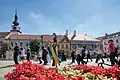 Žonglérský průvod městem