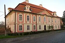 Fara,_Pejšova_47,_městys_Zlonice,_okres_Kladno_02.JPG