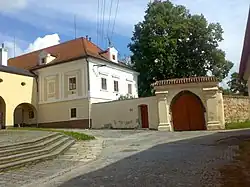 Fara Bavorov.jpg