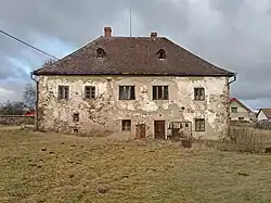 Renesančně barokní budova fary (2024)