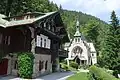 Fara a kostel sv. Rodiny (1894) v místní části Kurort Semmering