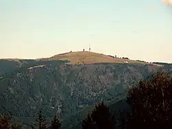 Pohled na vrchol Feldbergu