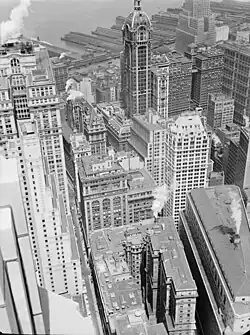 Financial district rooftops: III, Manhattan