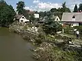 V obci Raspenava stále rozvodněná řeka Smědá