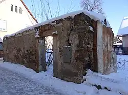 Frýdlant - pozůstatky domu čp. 352 v Husově ulici (3).jpg