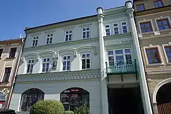 Frenštát pod Radhoštěm - čp. 20 na náměstí Míru (2).jpg