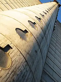 Výtahová/schodišťová šachta budovy