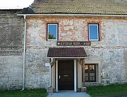 Muzeum bylo umístěno v jedné z budov historického statku rodiny Noppers