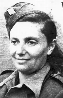 Gertruda Englová jako velitelka nemocniční čety