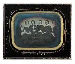Hans Krum: Hostující herečky Norského divadla v Trondheimu, 1854