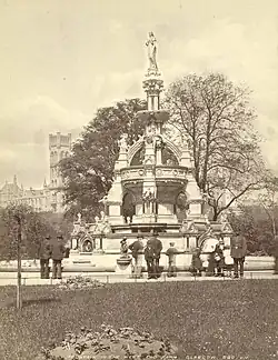 Glasgow. Stewart Memorial Fountain, West End Park (nyní Kelvingrove)