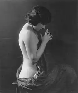 Herečka Gloria Swanson, 1920, Sbírka Gruber Collection