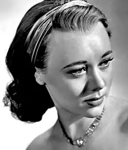 Glynis Johns, 1952