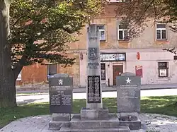 GolčůvJeníkov-pomníkpadlým.JPG