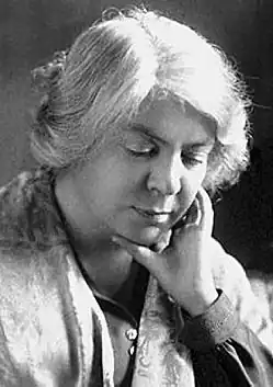 1926