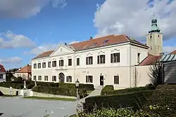 Zámek ve městě