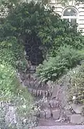 Grotta v pražské Botanické zahradě UK