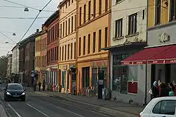 Pohled na ulici Thorvald Meyerse směrem k Schouově náměstí v roce 2005.