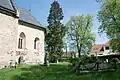 Hřbitov v areálu kostela sv. Mikuláše v Bělči
