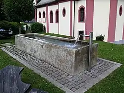 Hamry, kašna.jpg