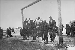 Poprava členů lvovského Judenratu v roce 1942