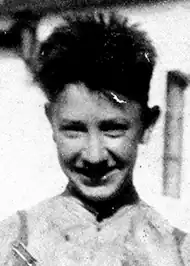 Hans Wegner (1928)