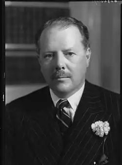 Harold George Nicolson, politik