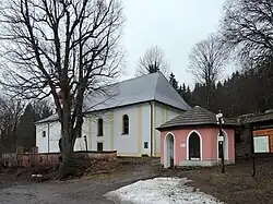Pramen a kostel svatého Vintíře