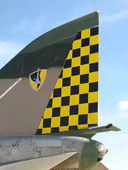 Emblém peruti na ocasu letounu F-4E Phantom