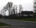 Pohled k jihozápadu obce, silnice II č. 193