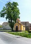 Kaple na návsi