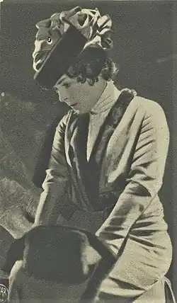 Helena Friedlova (L. N. Tolstoj: Živá mrtvola, Divadlo na Vinohradech, 1928)