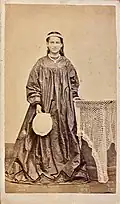 Hellen Bambridge (1852–1918), dcera britského osadníka Thomase Bambridge, a Maraea O'Connor