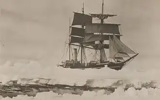Herbert Ponting: Scottova loď Terra Nova