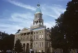 Budova okresního soudu v Hillsdale