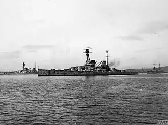 SMS Hindenburg zakotvený ve Scapa Flow