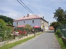 Hostinec v části Hleďsebe 1.díl