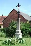 Kříž v obci