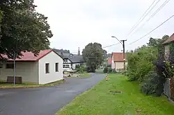 náves
