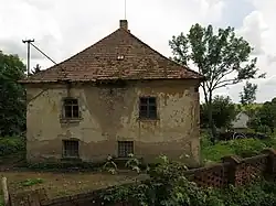 Bývalá fara v Hodušíně.