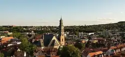Centrum města s kostelem sv. Petra a Pavla